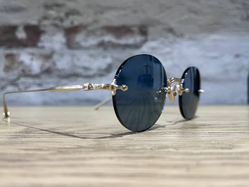 Commander les lunettes de soleil Matsuda M 3105, France, Europe, Monde