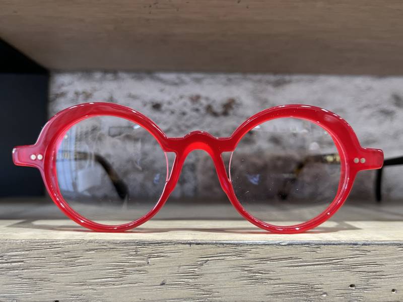 OU TROUVER LES LUNETTES LA BRIQUE ET LA VIOLETTE AU HAVRE, 76