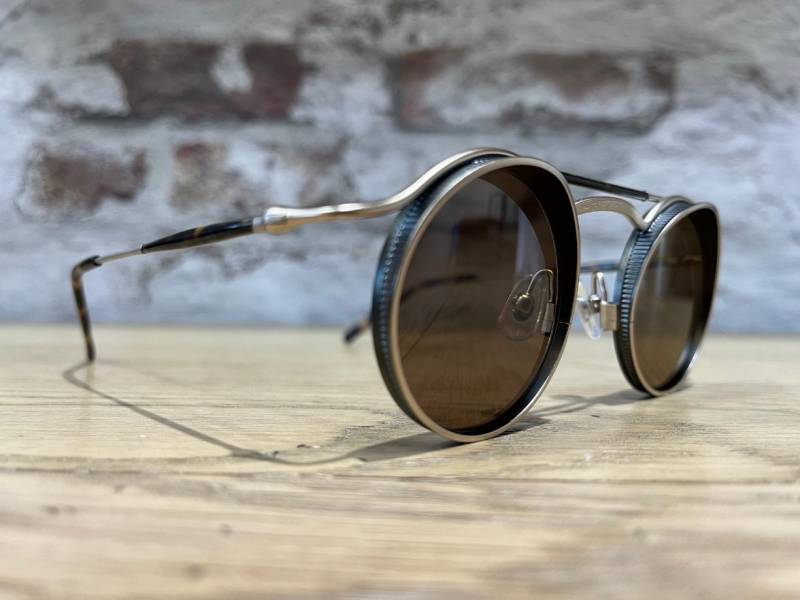 Où trouver un revendeur pour les lunettes MATSUDA en France ?