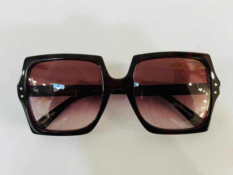 Où trouver les lunettes de soleil Oliver Goldsmith MOOSH, Le Havre ?