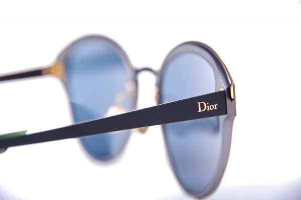 Commander en ligne des lunettes haut de gamme, Paris France