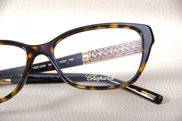 Commander des lunettes précieuses CHOPARD proche Rouen, 76