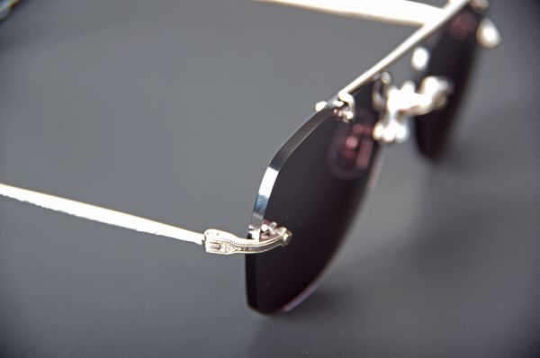 Commander en ligne les lunettes de soleil MATSUDA, Paris France