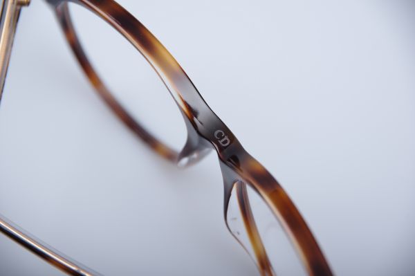 Lunettes DIOR Montaigne à la vente près du Havre 76