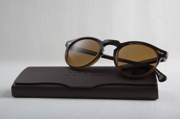GREGORY PECK OLIVER PEOPLES, commande en ligne
