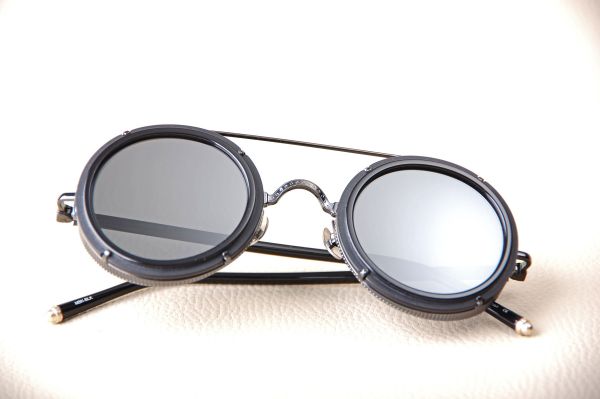 Acheter les lunettes MATSUDA 3080 près de Paris, France, Europe ?